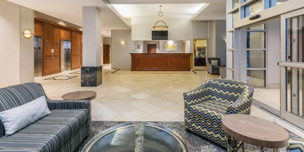 Wyndham Garden Buffalo Downtown Bagian luar foto