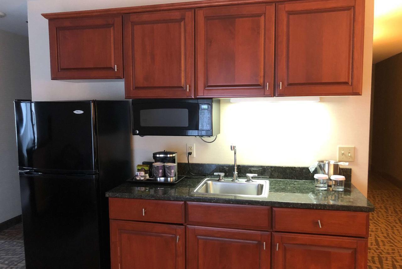 Wyndham Garden Buffalo Downtown Bagian luar foto