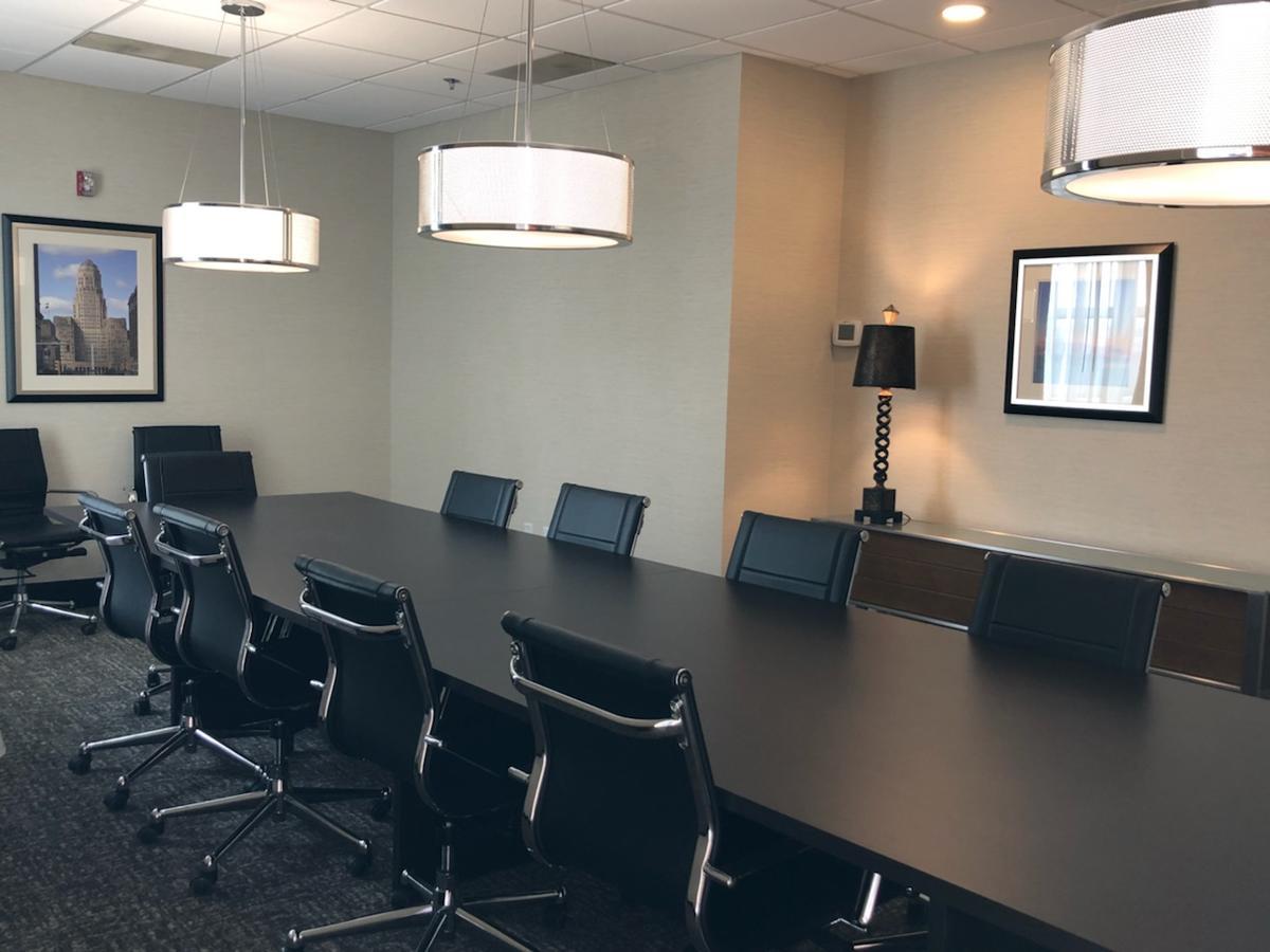 Wyndham Garden Buffalo Downtown Bagian luar foto